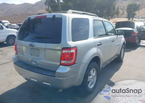 2012 Ford Escape Xlt из США, поврежденный, VIN 1FMCU0D75CKA17471